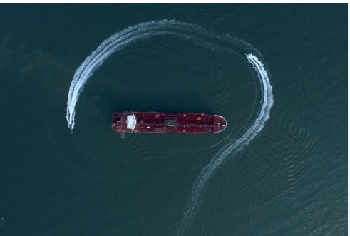 For Orders’ Status Signals Rising Uncertainty in Gulf Shipping as Tankers Alter Routes